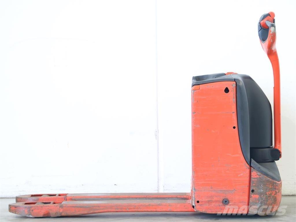 Linde T16/1152 Transpallet uomo a terra