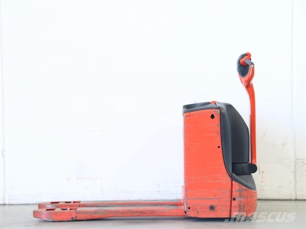 Linde T16/1152 Transpallet uomo a terra