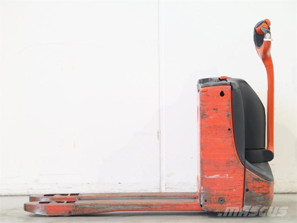 Linde T16/1152 Transpallet uomo a terra
