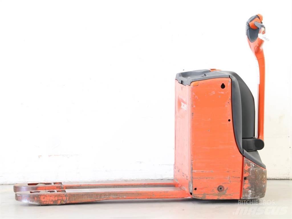 Linde T16/1152-00 Transpallet uomo a terra