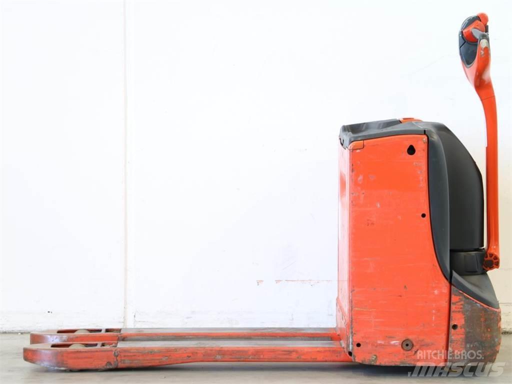 Linde T16/1152-00 Transpallet uomo a terra