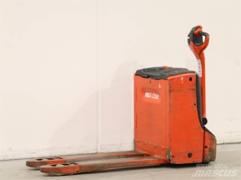 Linde T16/1152-00 Transpallet uomo a terra