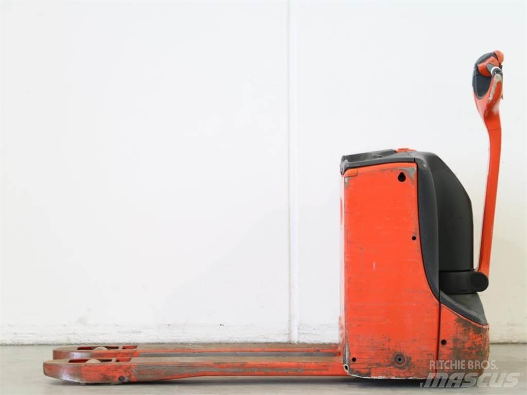 Linde T16/1152-00 Transpallet uomo a terra