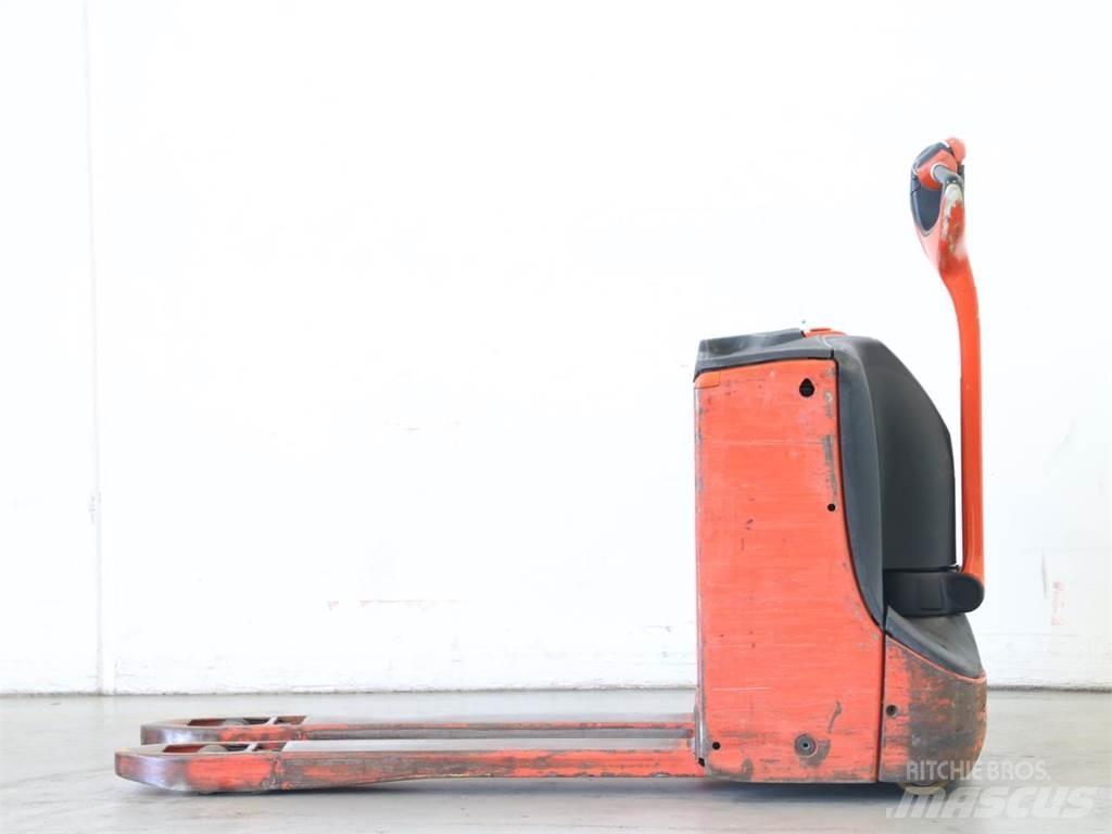 Linde T16/1152-00 Transpallet uomo a terra