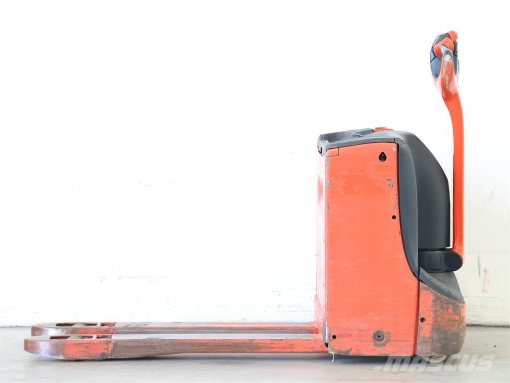 Linde T16/1152-00 Transpallet uomo a terra