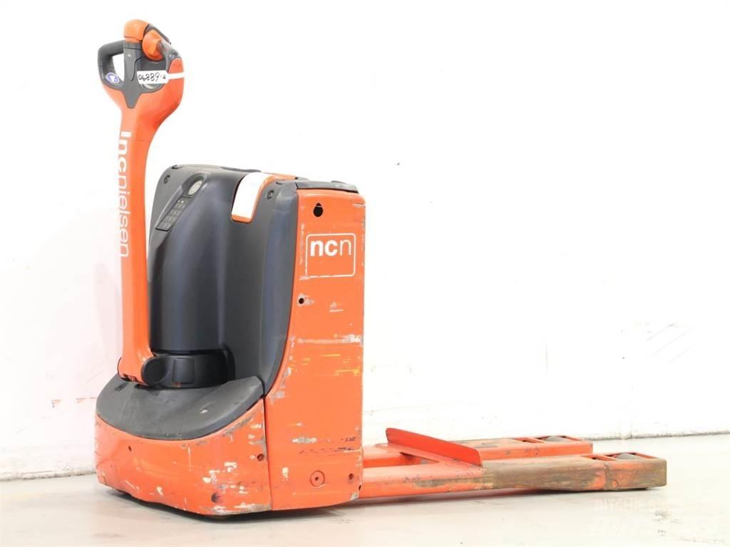Linde T16/1152-00 Transpallet uomo a terra