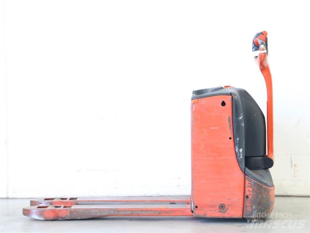 Linde T16/1152-00 Transpallet uomo a terra