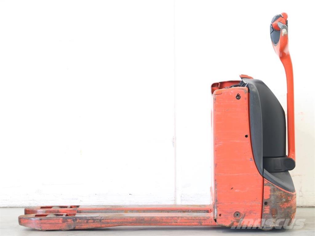 Linde T16/1152-02 Transpallet uomo a terra