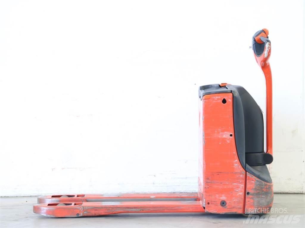 Linde T16/1152-02 Transpallet uomo a terra