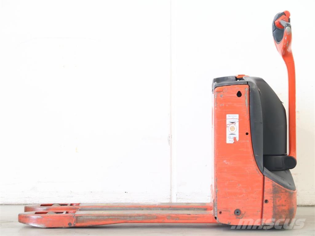 Linde T16/1152-02 Transpallet uomo a terra