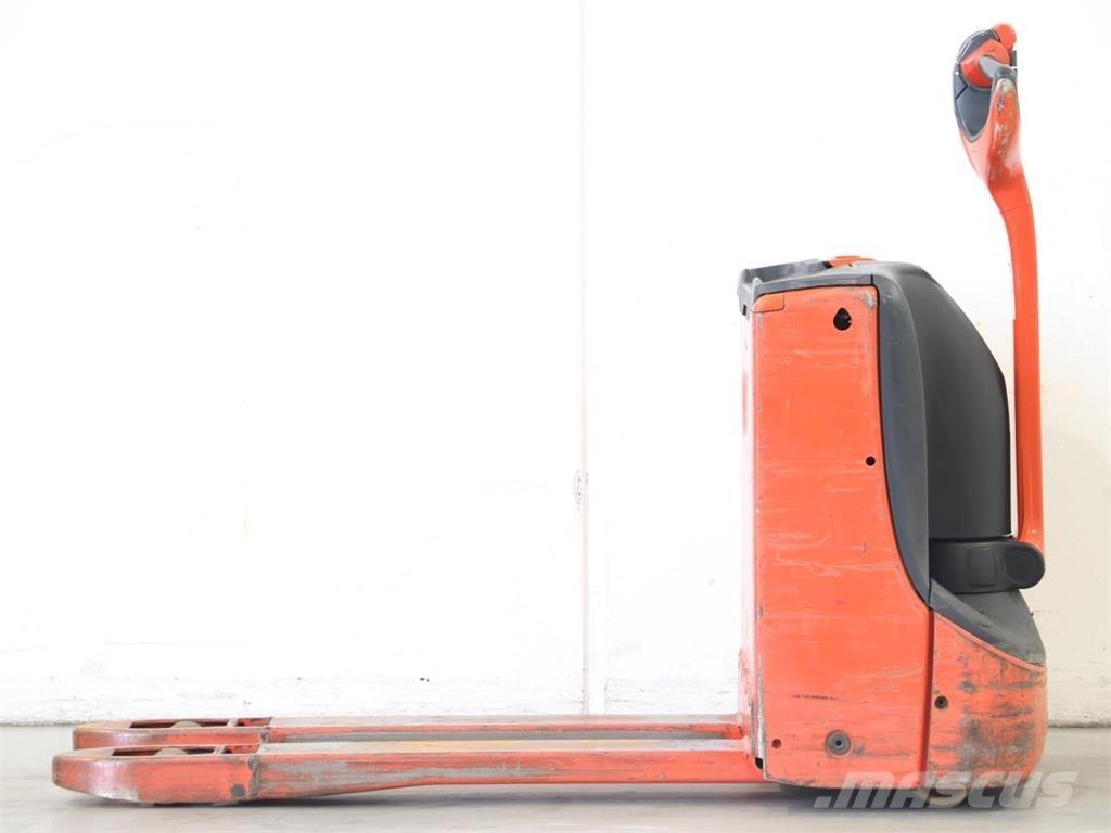 Linde T16/1152-02 Transpallet uomo a terra