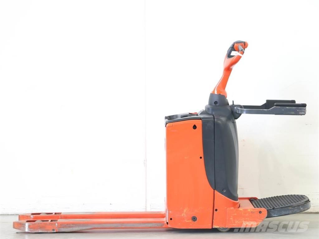Linde T16P/1151 Transpallet uomo a terra