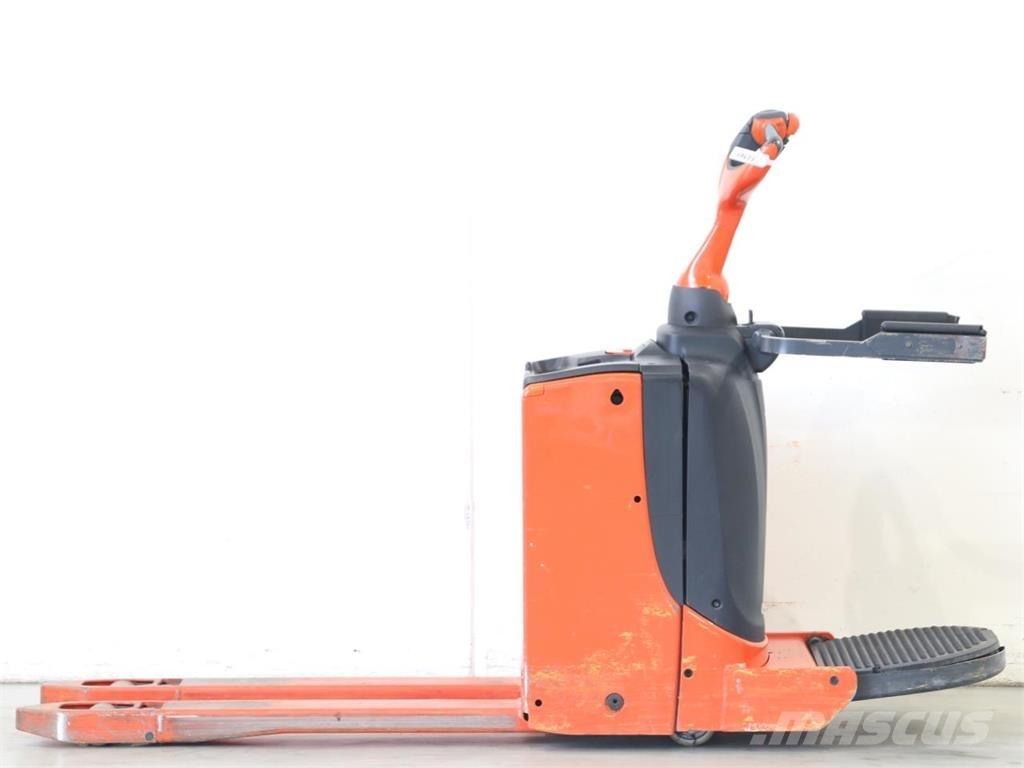Linde T16P/1151 Transpallet uomo a terra