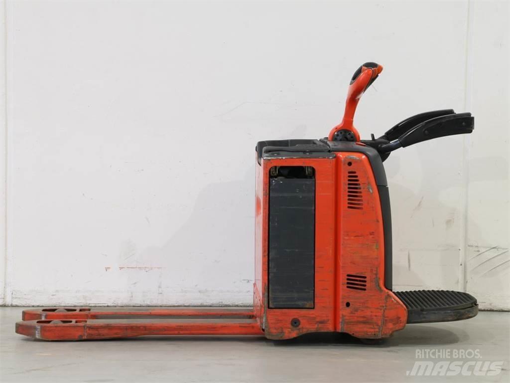 Linde T20AP/131 Transpallet uomo a terra