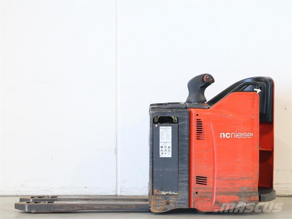 Linde T20SP/131 Transpallet uomo a terra