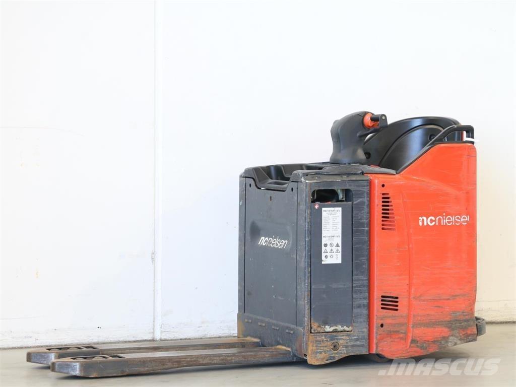 Linde T20SP/131 Transpallet uomo a terra