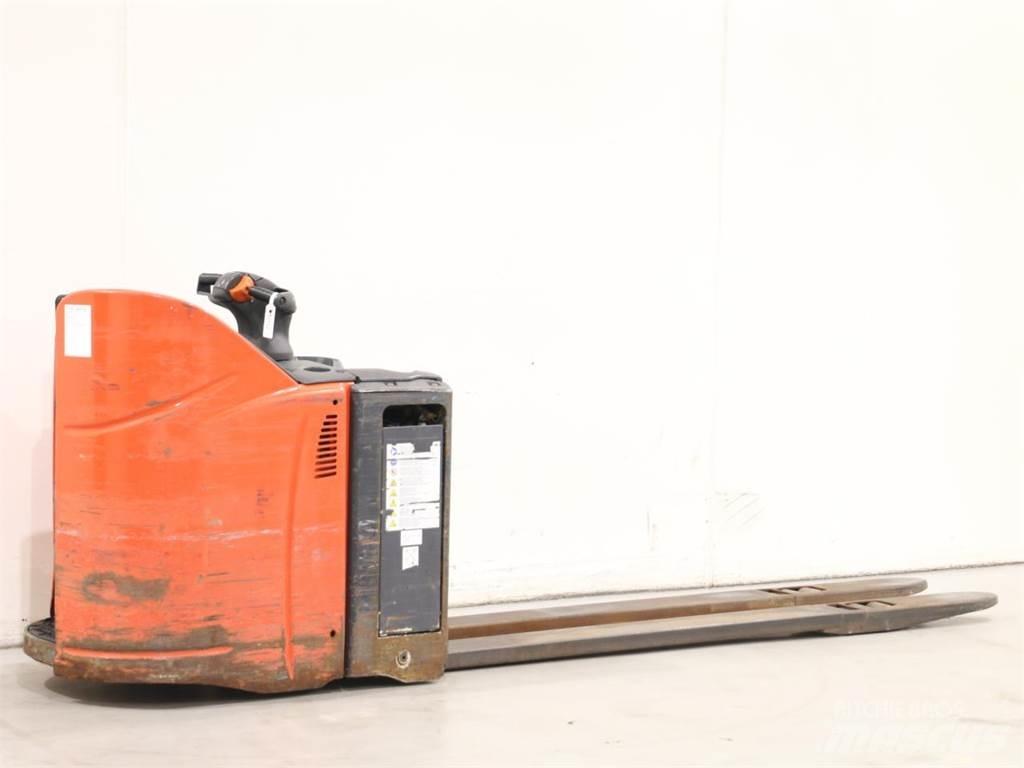Linde T20SP/131 Transpallet uomo a terra
