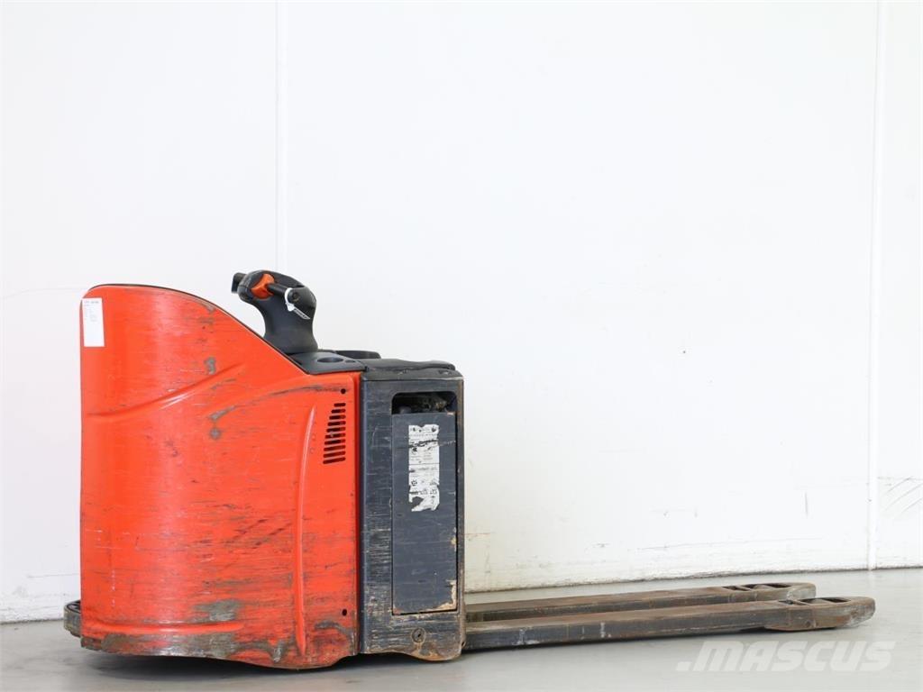 Linde T20SP/131 Transpallet uomo a terra