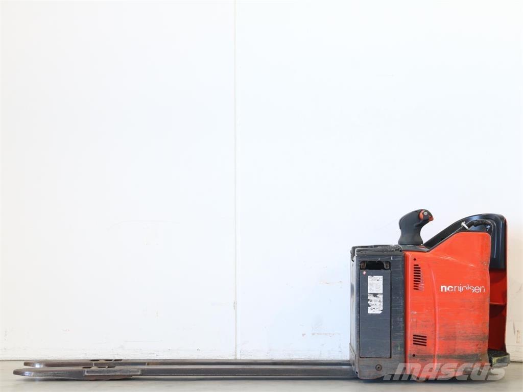 Linde T20SP/131 Transpallet uomo a terra