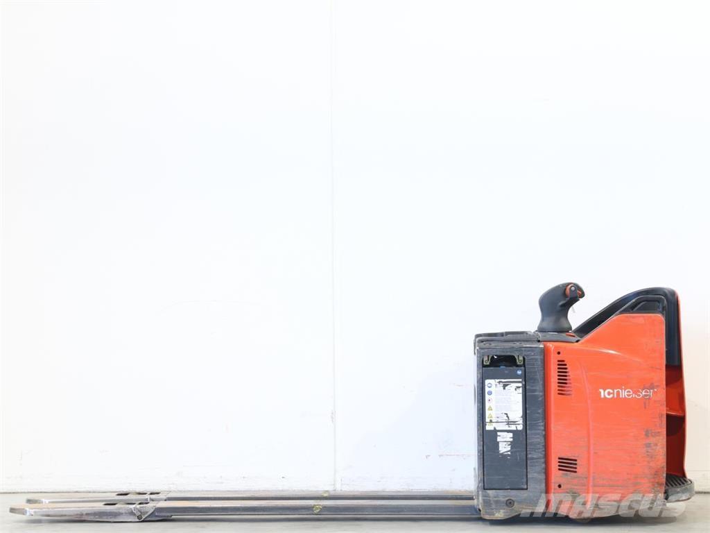 Linde T20SP/131 Transpallet uomo a terra