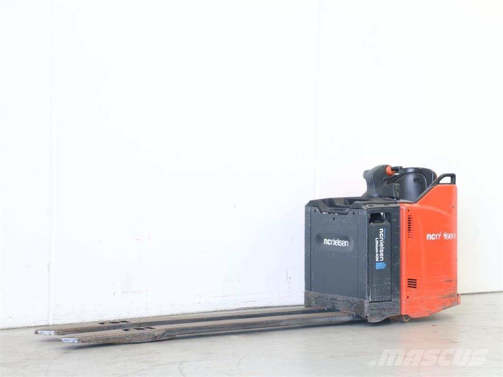 Linde T20SP/131 Transpallet uomo a terra