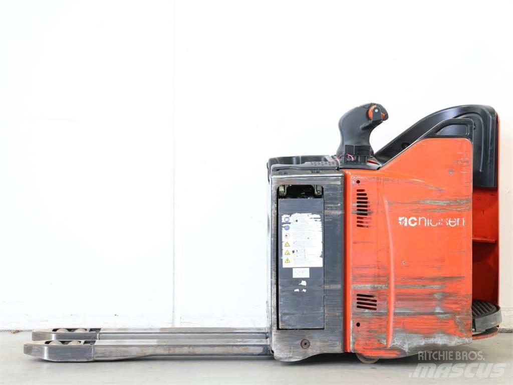 Linde T20SP/131 Transpallet uomo a terra