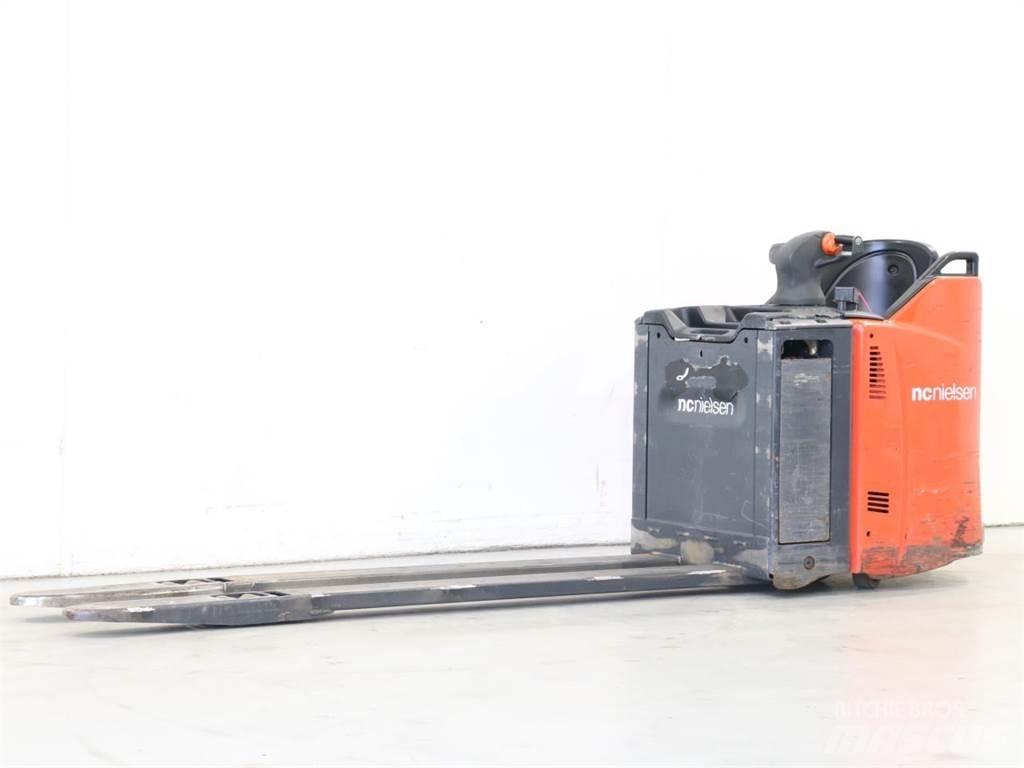 Linde T20SP/131 Transpallet uomo a terra