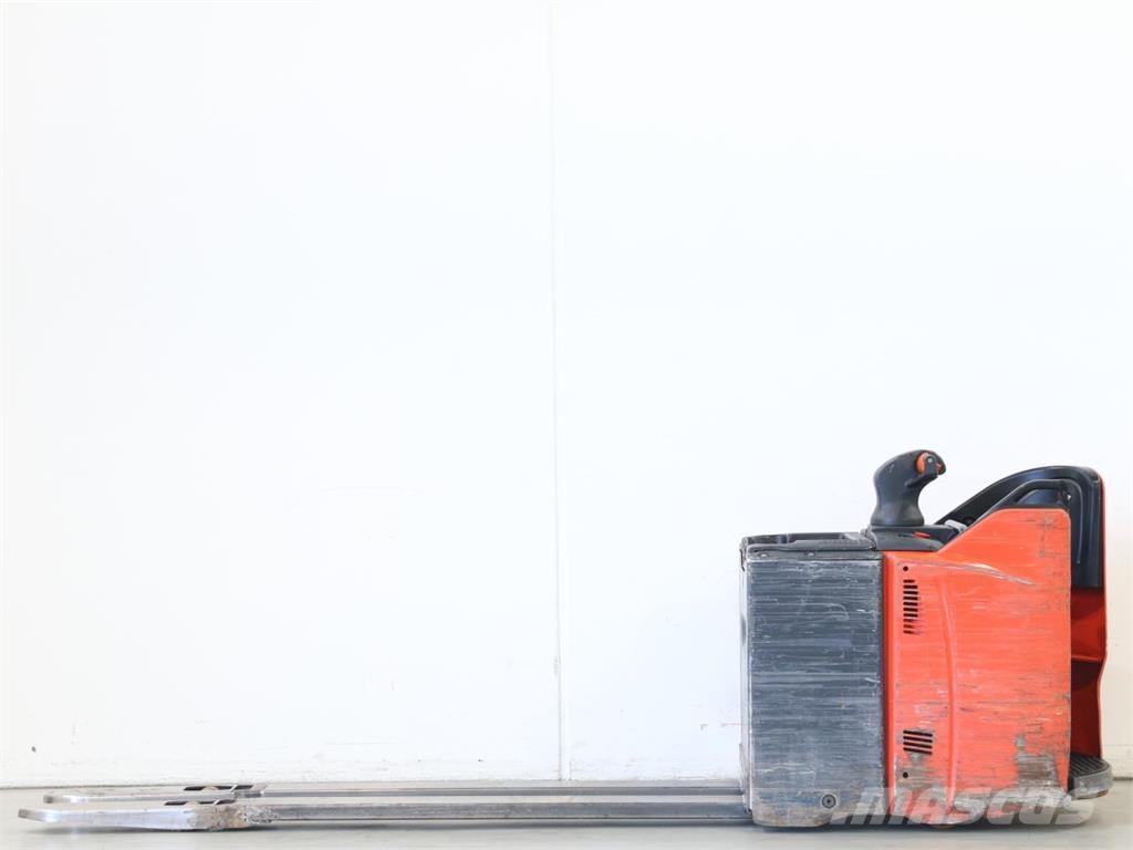 Linde T20SP/131-07 Transpallet uomo a terra