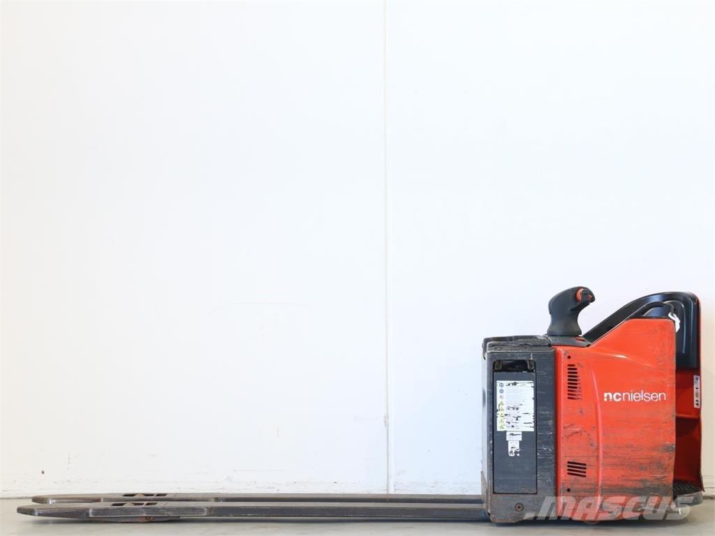 Linde T20SP/131-07 Transpallet uomo a terra
