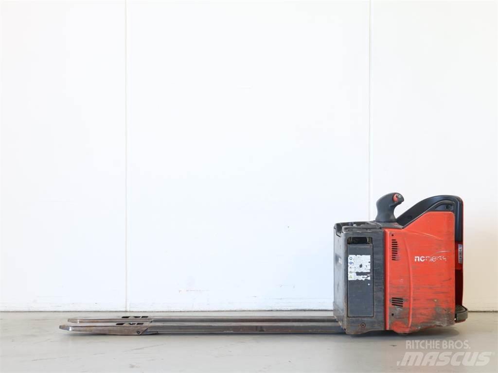 Linde T20SP/131-07 Transpallet uomo a terra
