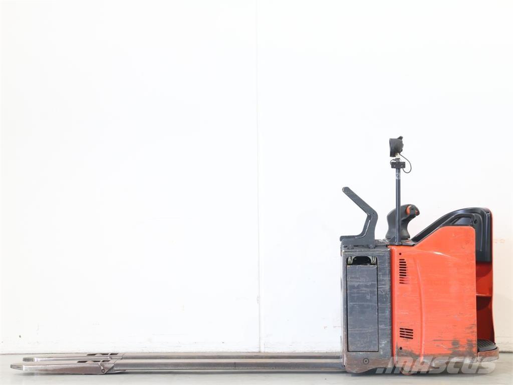 Linde T20SP/131-08 Transpallet uomo a terra