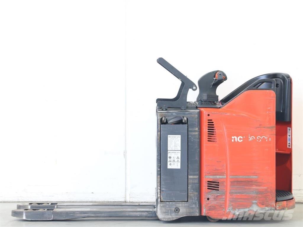 Linde T20SP/131-08 Transpallet uomo a terra