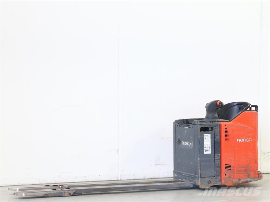 Linde T25SP/131 Transpallet uomo a terra