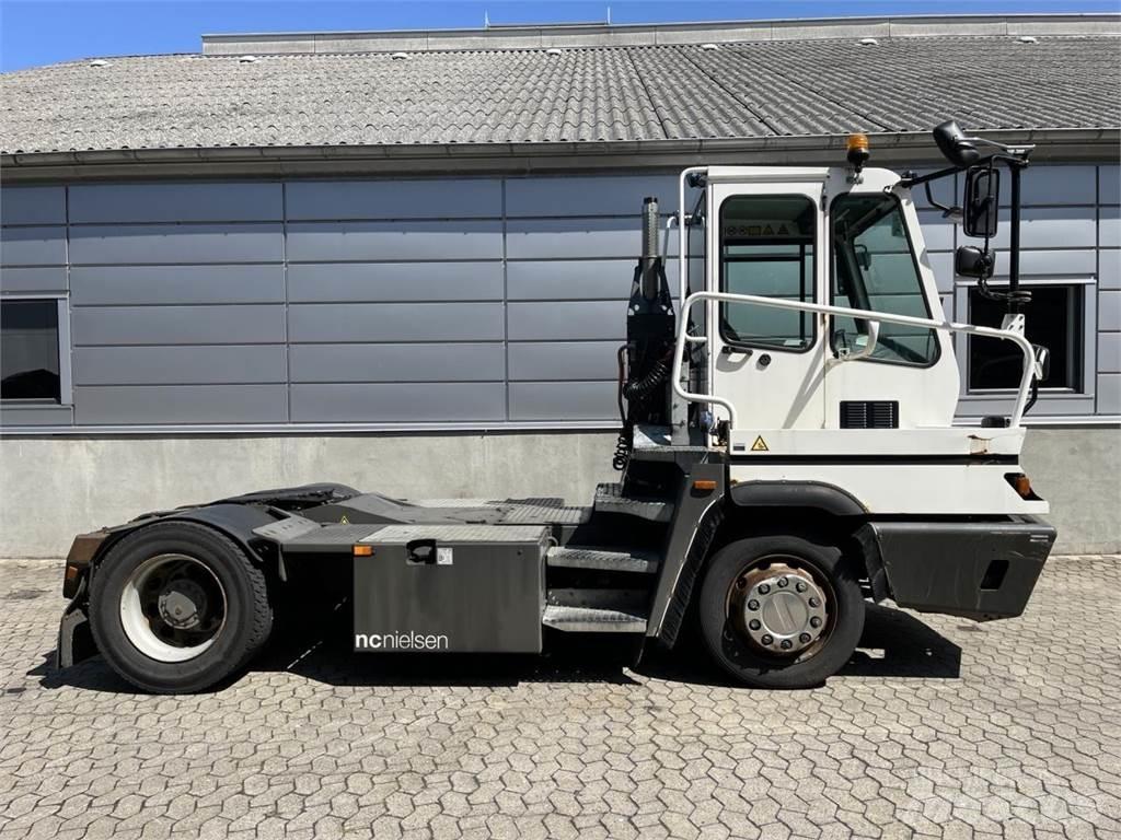 Terberg YT222 4X2 Movimentazione Materiali - Altro