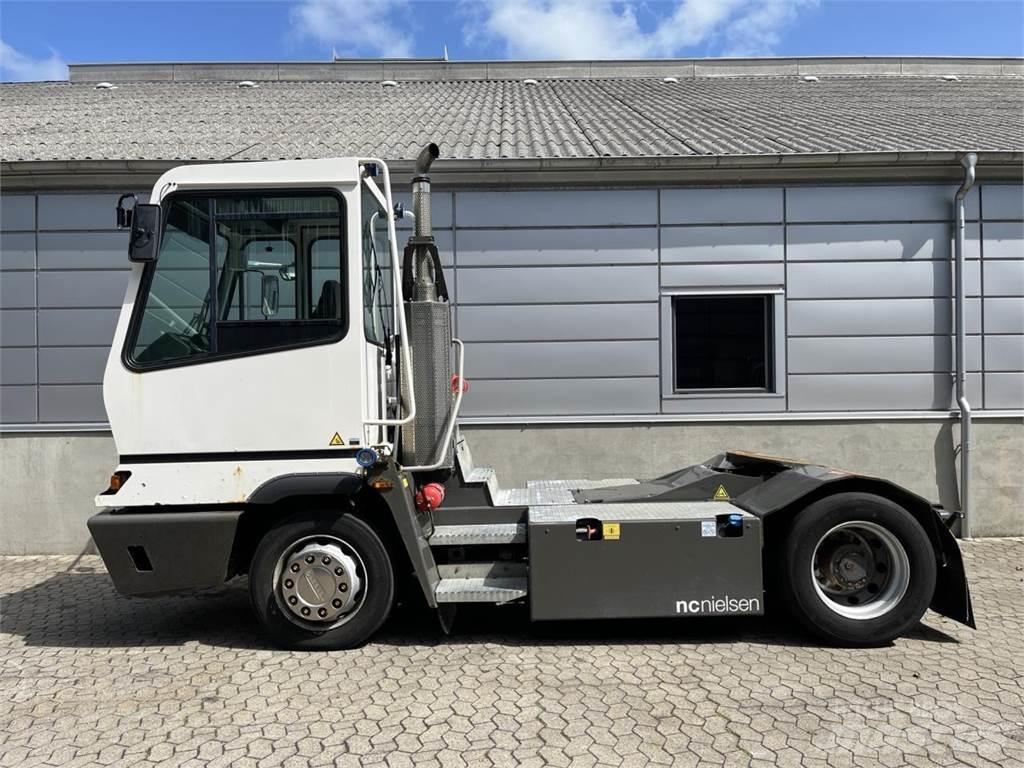 Terberg YT222 4X2 Movimentazione Materiali - Altro