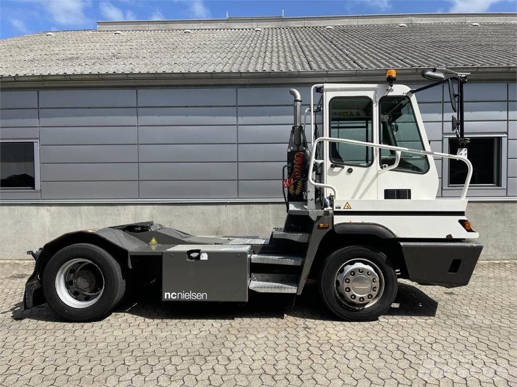 Terberg YT222 4X2 Movimentazione Materiali - Altro