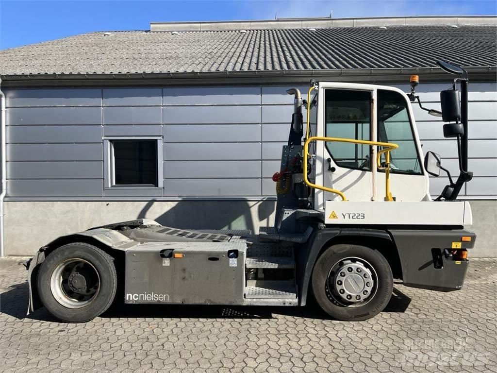 Terberg YT223 4x2 Movimentazione Materiali - Altro