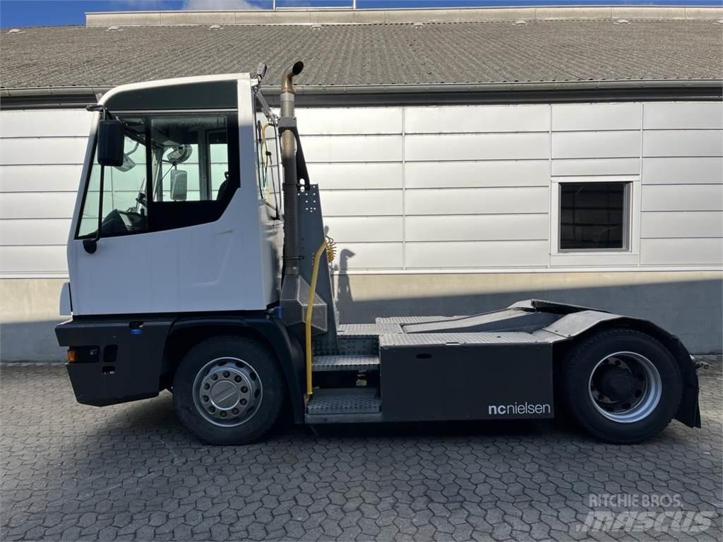 Terberg YT223 4X2 Movimentazione Materiali - Altro
