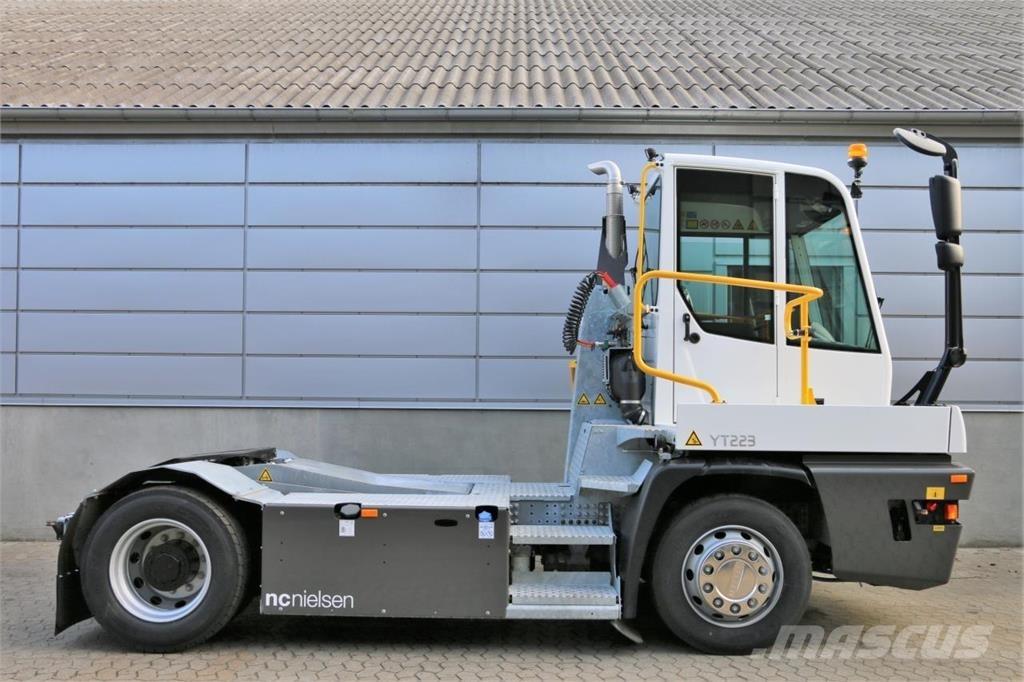 Terberg YT223 4x2 Movimentazione Materiali - Altro