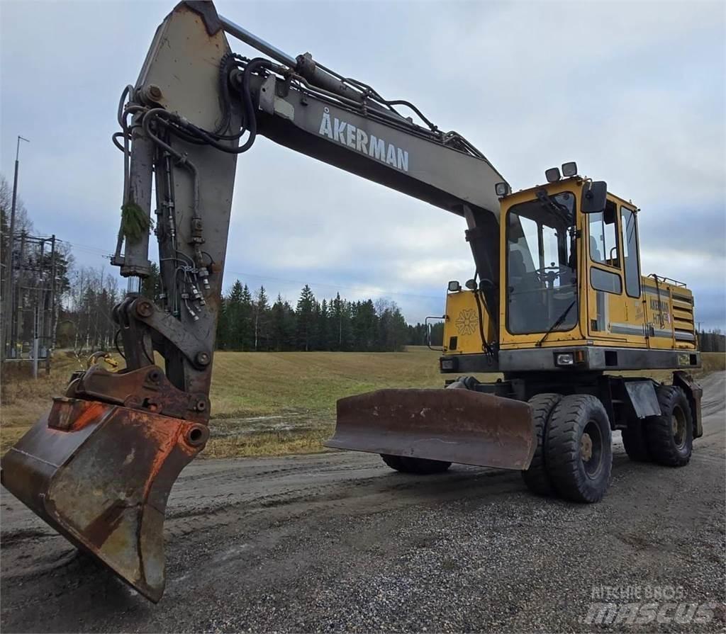 Åkerman H7MCE Escavatori gommati