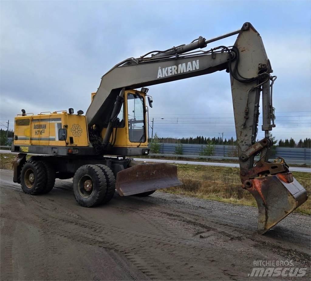 Åkerman H7MCE Escavatori gommati
