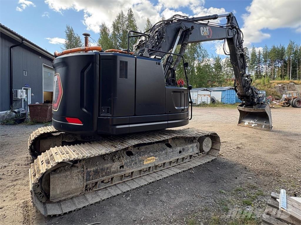 CAT 325 Escavatori cingolati