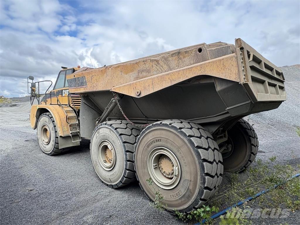 CAT 740 Dumpers articolati