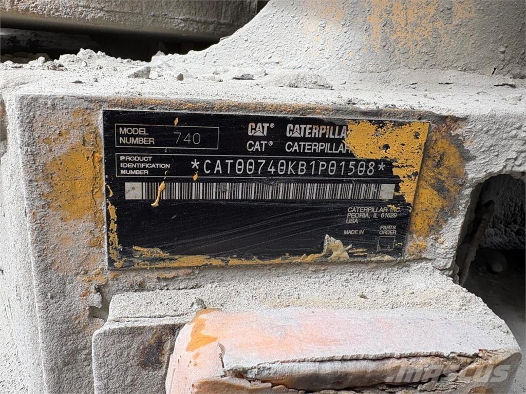 CAT 740 Dumpers articolati