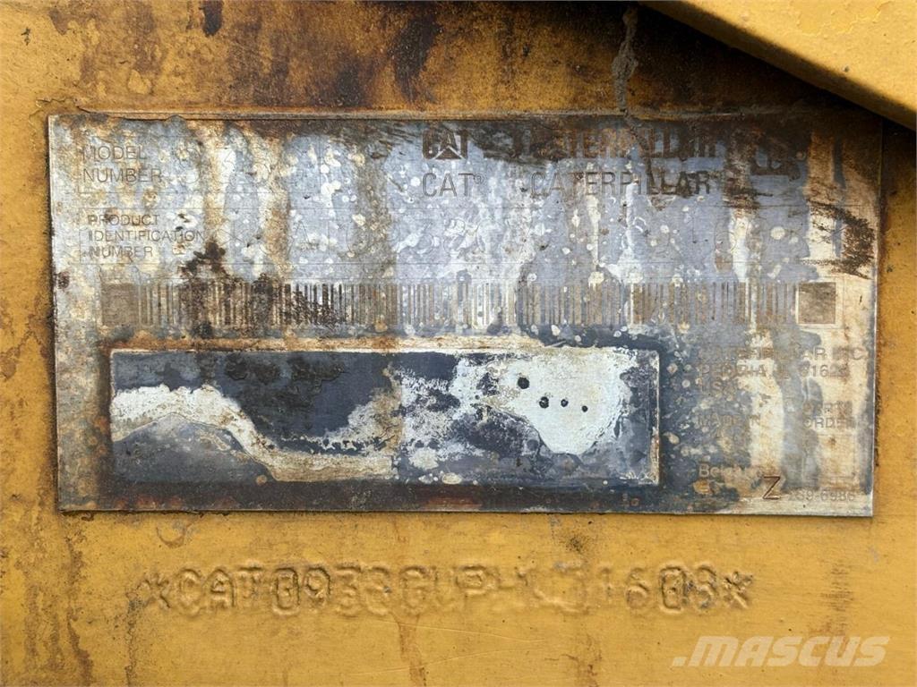CAT 938 G II Pale gommate