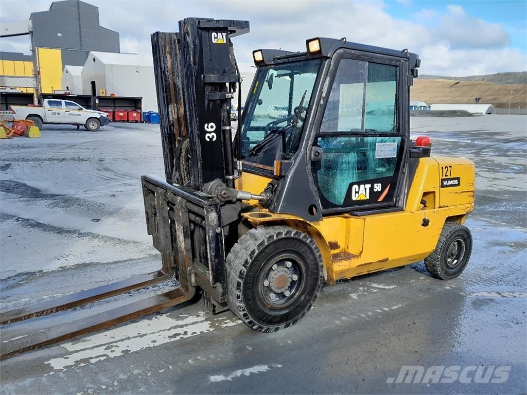 CAT DB50k2 Carrelli elevatori elettrici