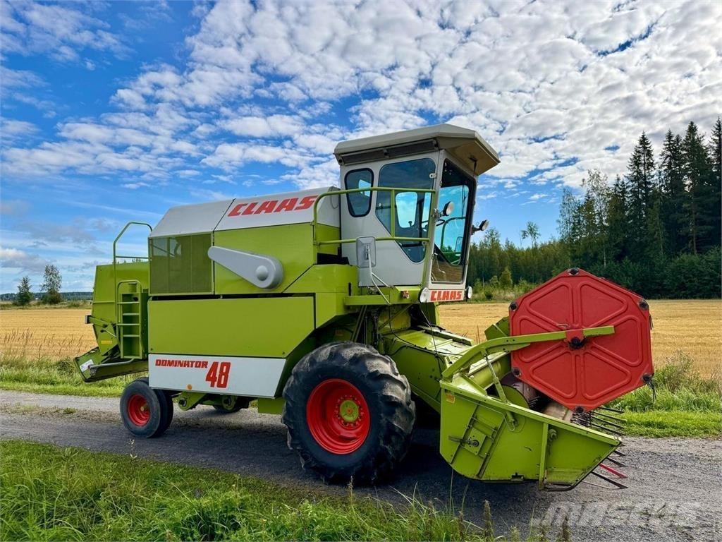 CLAAS 48 Mietitrebbiatrici