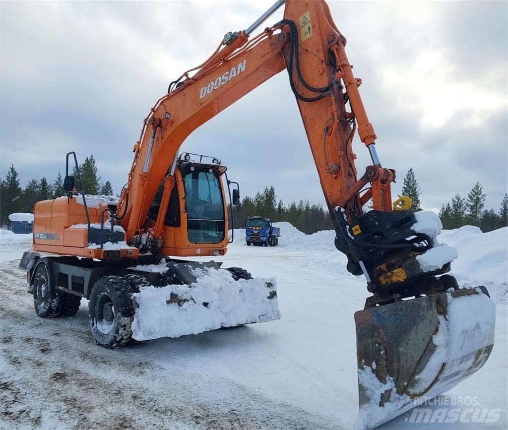 Doosan DX160W Escavatori cingolati