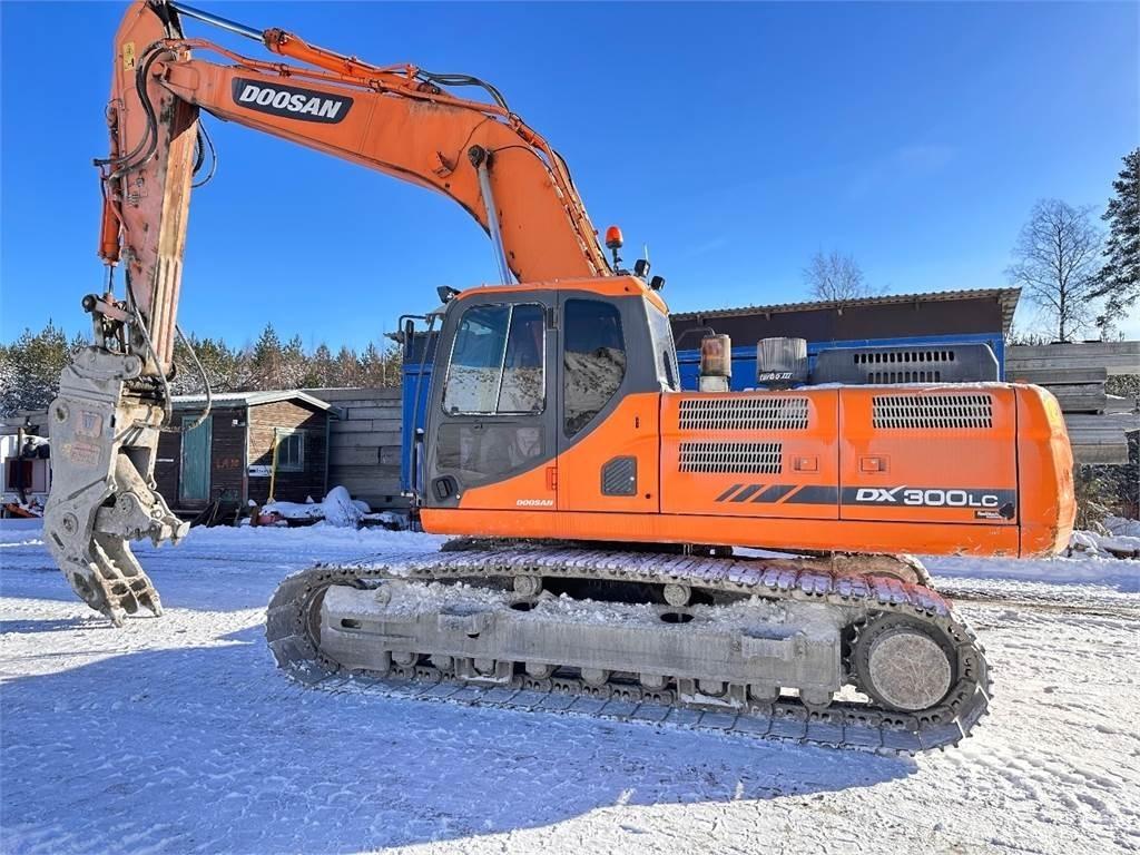 Doosan DX300 LC-3 Escavatori cingolati