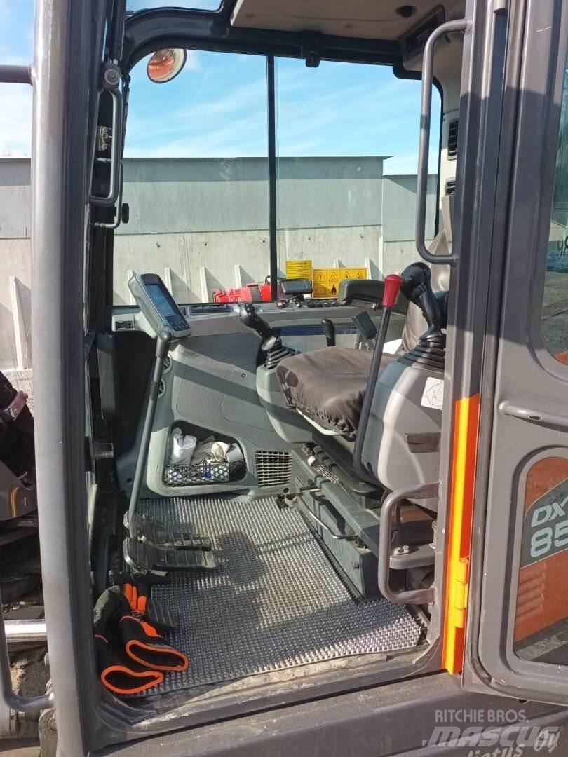 Doosan DX85 R Escavatori medi 7t - 12t
